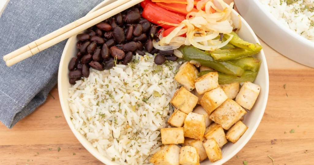 Quick iftar desserts with dates yogurt and fruit